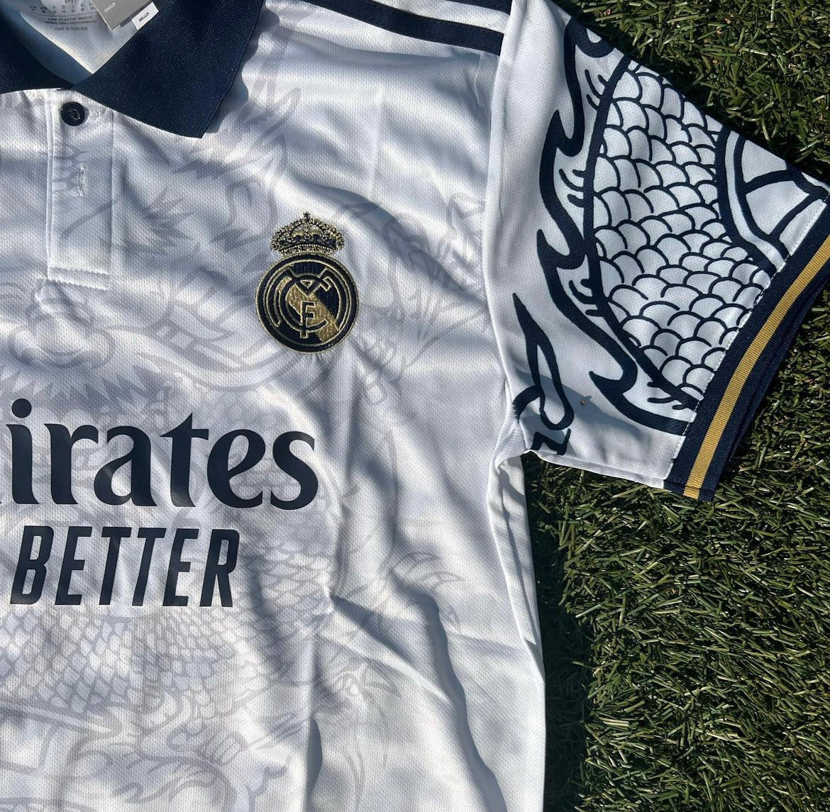 Maillot Real Madrid Dragon Blanc